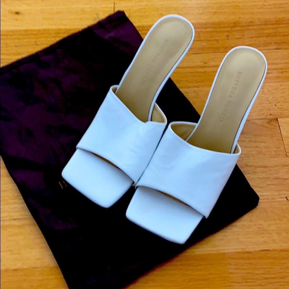 Bottega inspired sandal